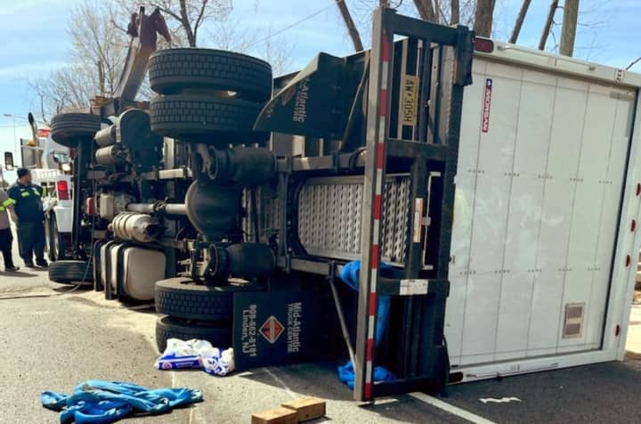 Tipped tractor-trailer on southbound Route 17 in Paramus near Rochelle Park.