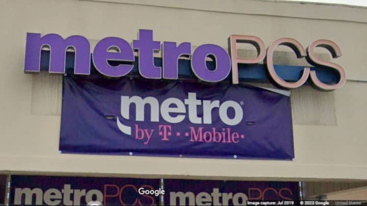 The Metro PCS at Airport Plaza was robbed three times by the same man, claim city police.