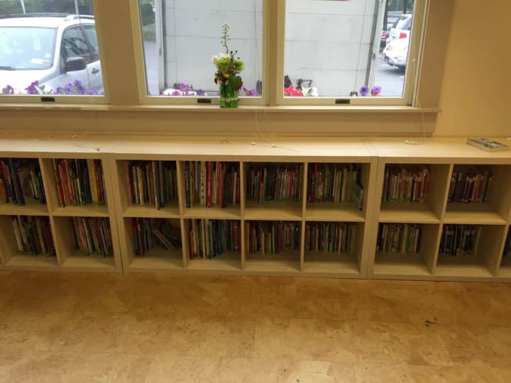 Using books collected by Gamechanger, Neighbor&#x27;s Link was able to build an entire library