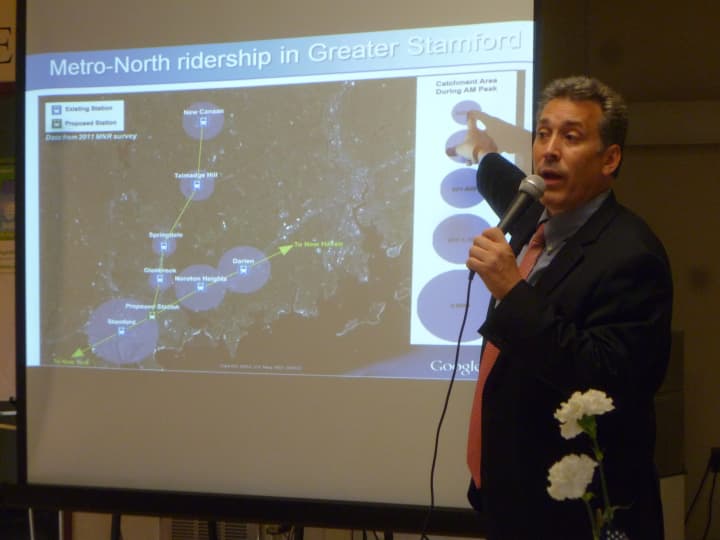 Thomas Jost of Parsons Brinckerhoff explains some of the different train station options for Stamford&#x27;s East Side during one of the first public meetings for the study. 