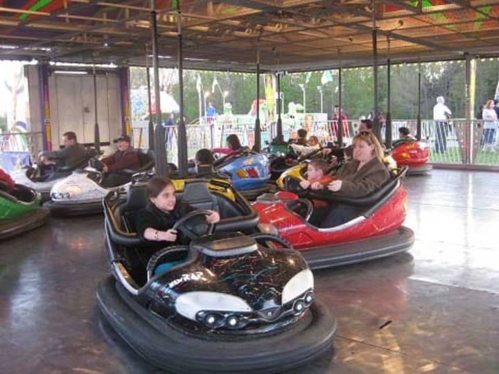 Two men were involved in a fight following a ride on the bumper cars.