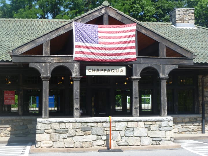 Chappaqua Train Station will soon have a parking area for compact cars.