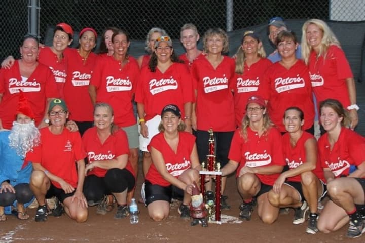 Peter&#x27;s Spirits won its third title in four years in the Weston Women&#x27;s Softball League.
