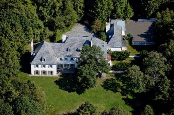 An aerial view of Huguette Clark&#x27;s vacant estate in New Canaan