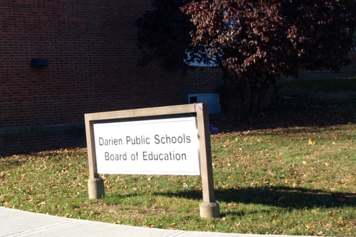 Darien&#x27;s Board of Education picked a full-time replacement for resigned Superintendent Stephen Falcone Tuesday.