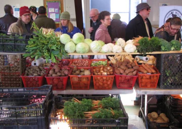 Winter farmers markets open in a town near you.