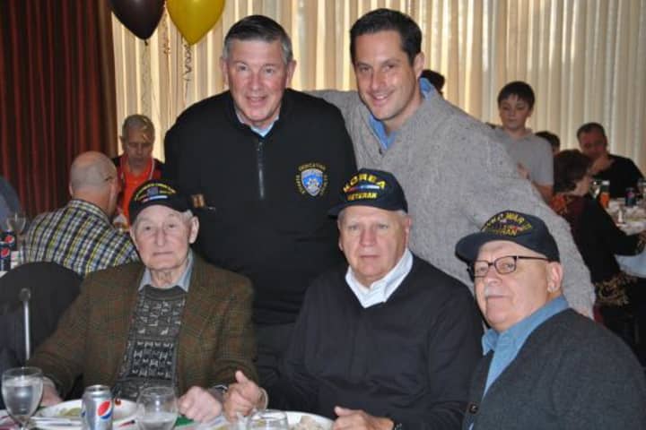 Westchester County veterans enjoy a free Thanksgiving dinner with State Sen. Greg Ball.