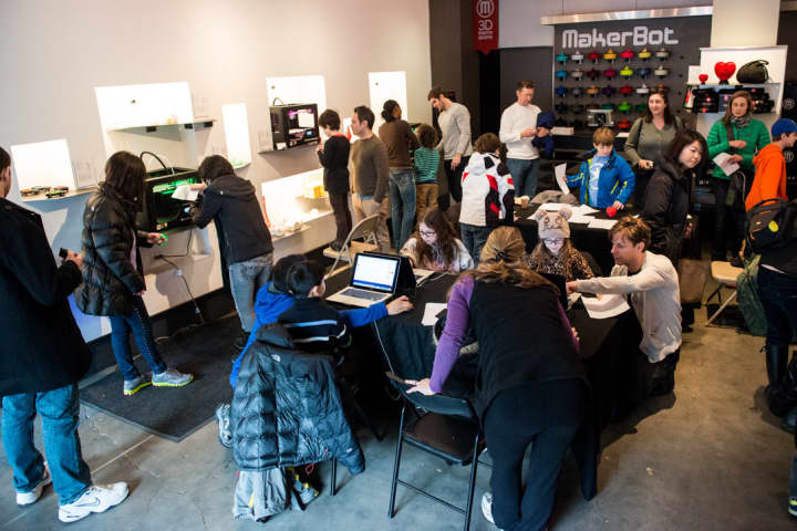 MakerBot in Greenwich is holding 3D printing classes for children.