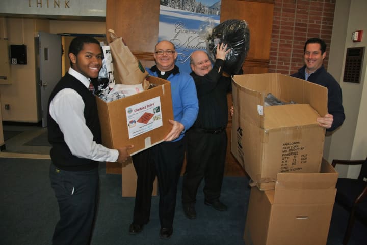 Sen. Greg Ball (R,C,I-Patterson) recently traveled to Our Lady of Lourdes High School in Poughkeepsie to pick up clothing for Montrose veterans. 