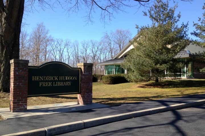 The Hendrick Hudson Free Library hosted a meeting of several groups who oppose the expansion of the Algonquin gas pipeline recently. 