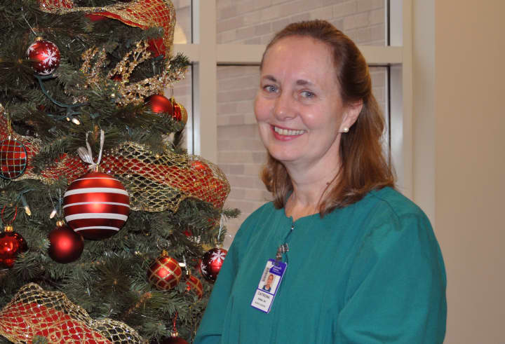 Caitriona Parna, a nurse at Greenwich Hospital, was honored for extraordinary service. 