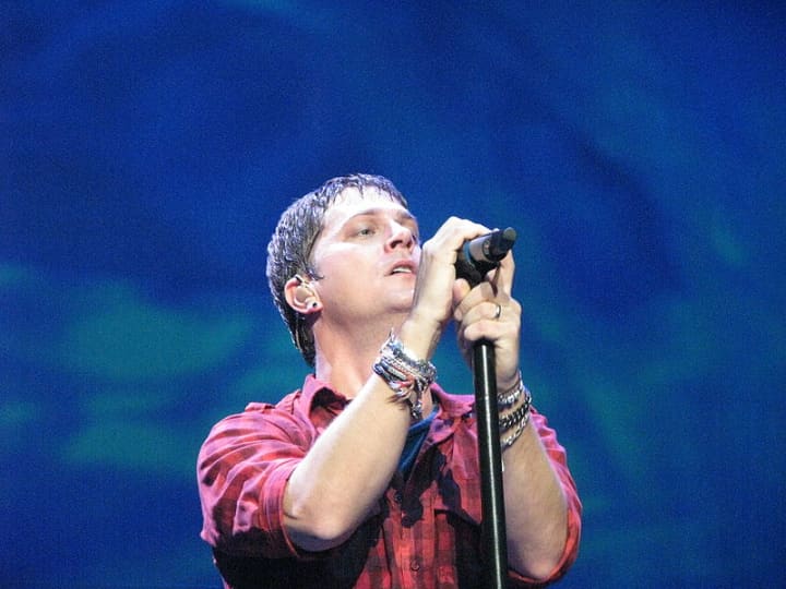 Matchbox Twenty front man Rob Thomas performed in a fundraiser for Blythedale Children&#x27;s Hospital recently. 