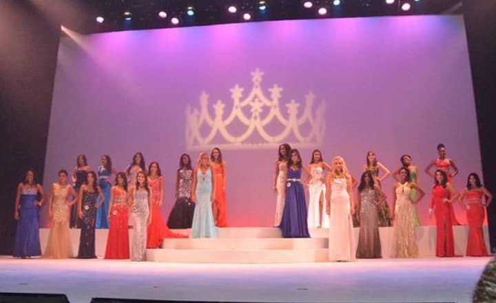 Contestants at Miss Westchester and Miss Hudson Valley pageant in August 2013. A Yonkers woman was named Miss Westchester.