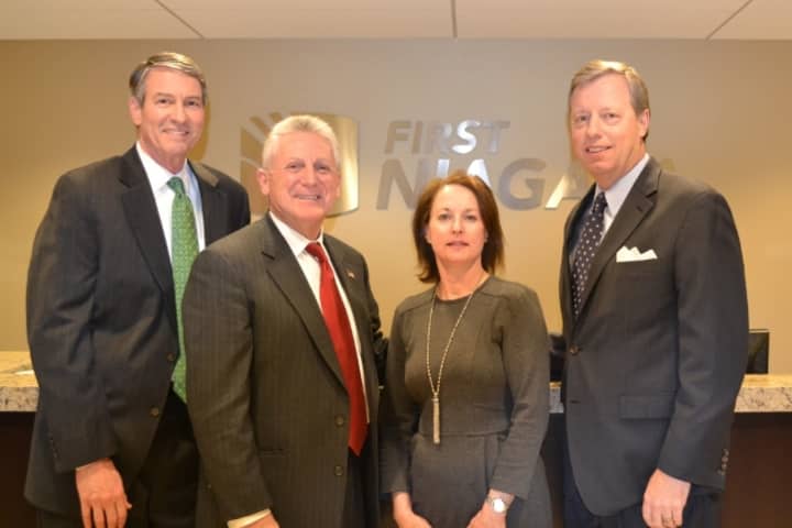 From left: Bruce Rogers, of Pierson &amp; Smith; Norwalk Mayor Harry Rilling; Cathie Schaffer, First Niagaras Tri-state Regional President and David Ring, First Niagara New England Regional President at the opening of First Niagara&#x27;s Norwalk office.