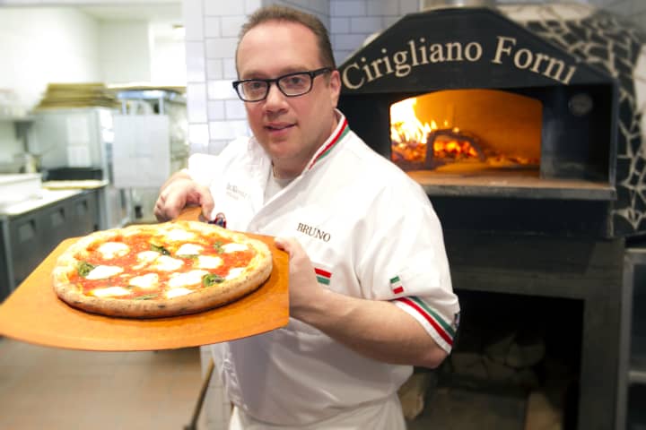 Ridgefield Chef Bruno DiFabio, owner of Pinocchio Pizza in Wilton and New Canaan, will be a guest judge on Sunday night&#x27;s episode of the Food Network show &quot;Chopped.&quot;
