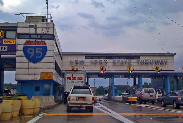 The New York State Thruway Toll Plaza in New Rochelle.