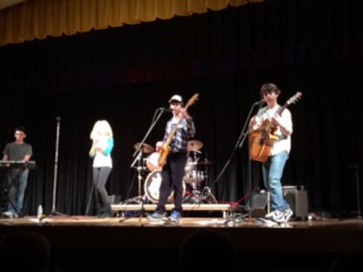 Ridgefield teens hosted a benefit concert for the What Would Daniel Do Foundation.