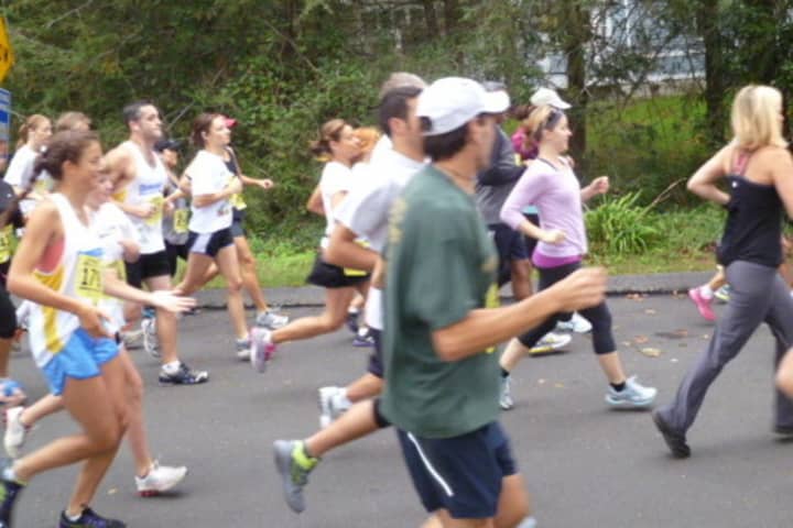 Runners can take part in an eight-week training session.
