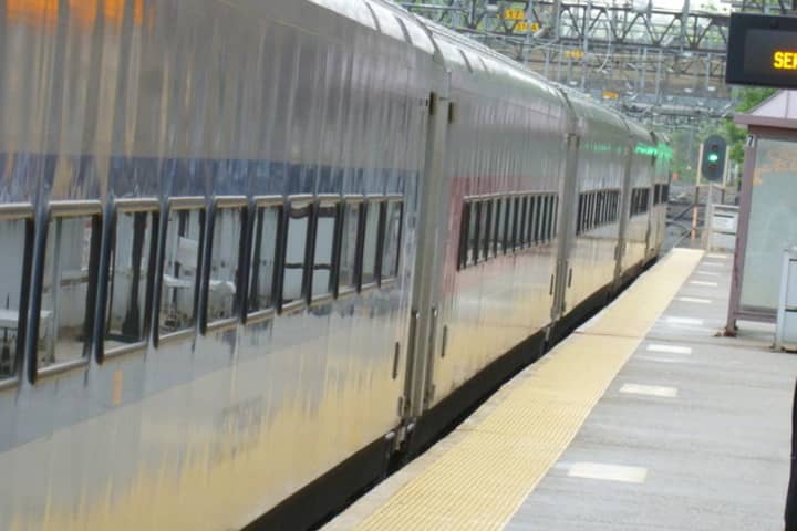 Metro-North announced plans to install a new system that would detect defective or overheated wheels and loads of freight trains.