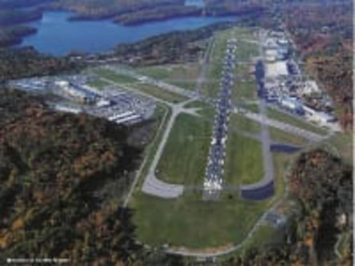 A plane that took off from Westchester Airport had to make an emergency landing on Friday.