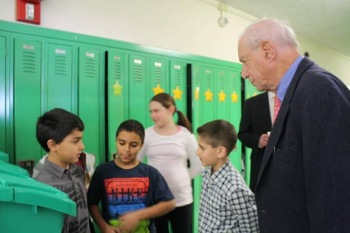 State Regent Harry Phillips toured Anne Hutchinson Elementary School in Eastchester.