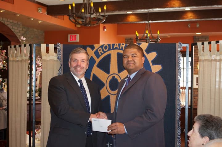 The Scarsdale Rotary Club recently awarded a $1,000 grant to St. Christopher&#x27;s Inc.