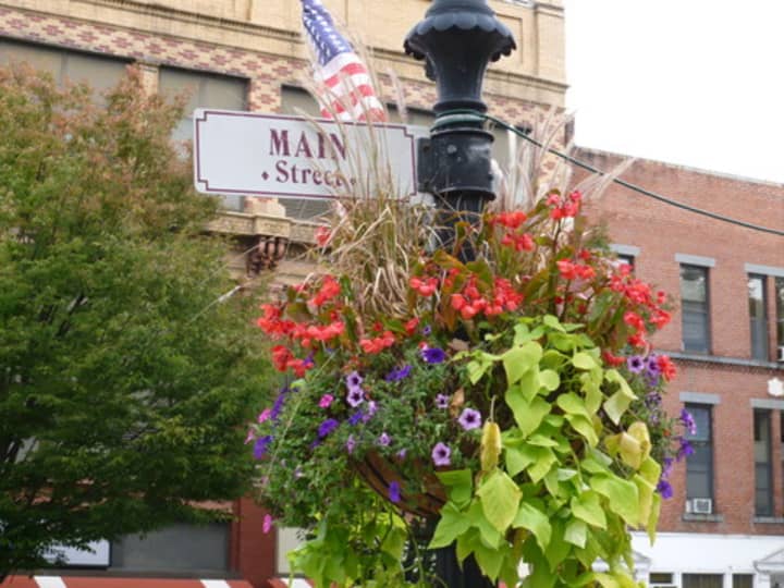 The city of Danbury earned third place in a new list of the 10 Best Places To Live in Connecticut. 