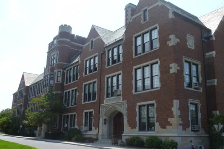 Dobbs Ferry High School  is among the most challenging high schools in Westchester County, according to an annual Washington Post Study.