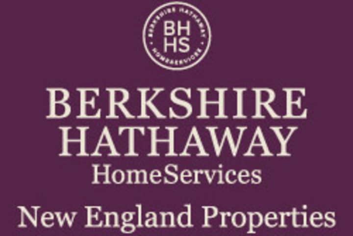 Berkshire Hathaway HomeServices has been named Real Estate Agency Brand of the Year in a Harris Poll EquiTrend study. 
