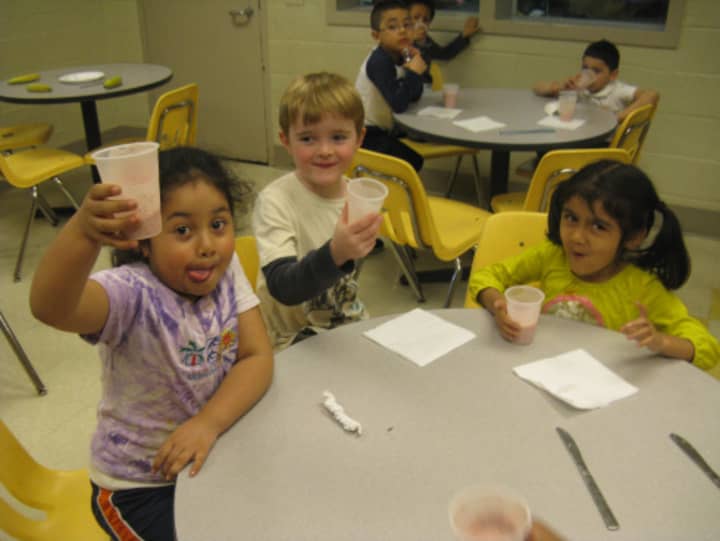 Children at Boys &amp; Girls Club snacked on smoothies and healthy snacks that were made in the Kids Cafe.
