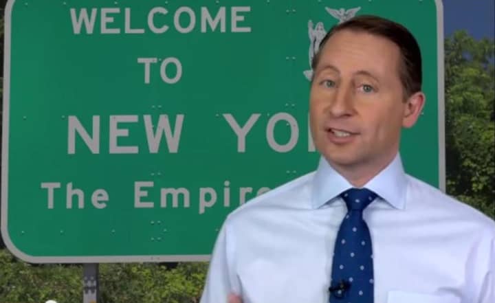 County Executive Rob Astorino invited President Barack Obama and Gov. Andrew Cuomo to tour Westchester and discuss the county&#x27;s HUD settlement. 