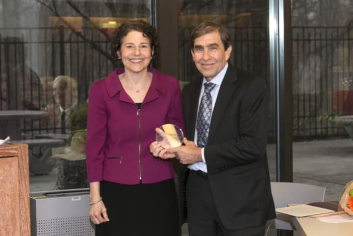Dr. Barney Newman of Mount Kisco receives the Dr. Mary Ann Quaranta Visionary Award from Judith Dobrof, executive director of the Cancer Support Team.