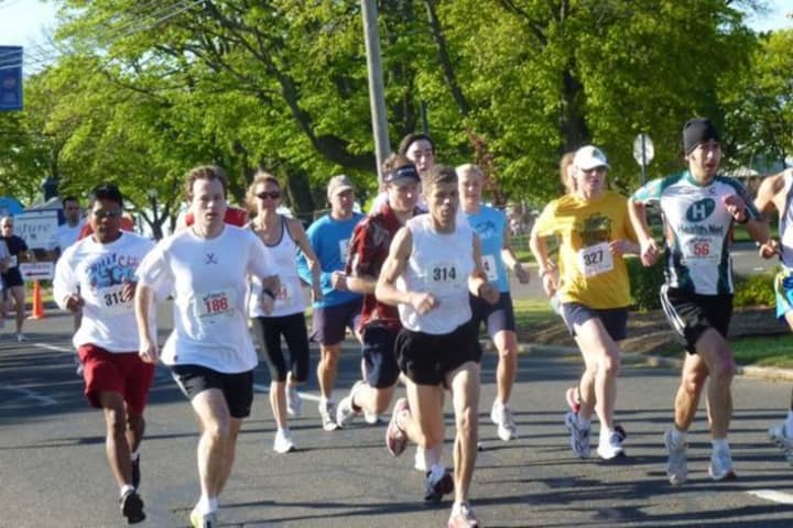 The Stayin&#x27; Alive 5-K Fun Run and Walk will take place Saturday, May 31, at the Windmill Club in Armonk.