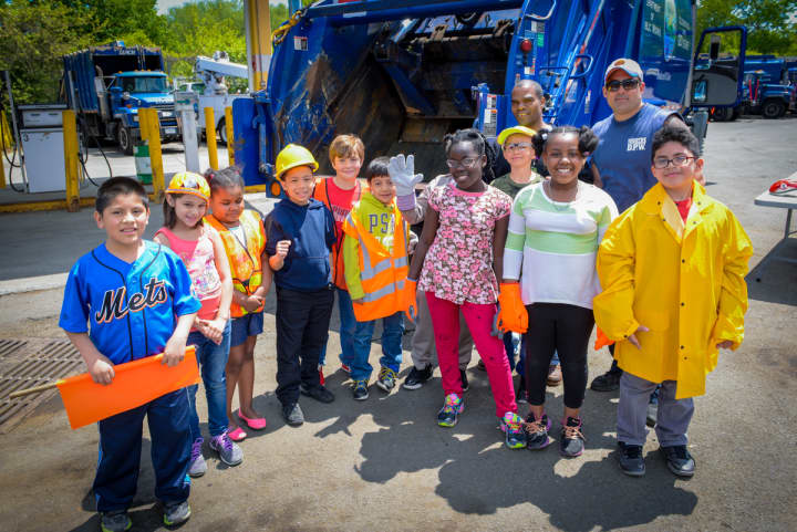 Third grade students from Yonkers&#x27; Foxfire School received a tour of the city&#x27;s Department of Public Works. 