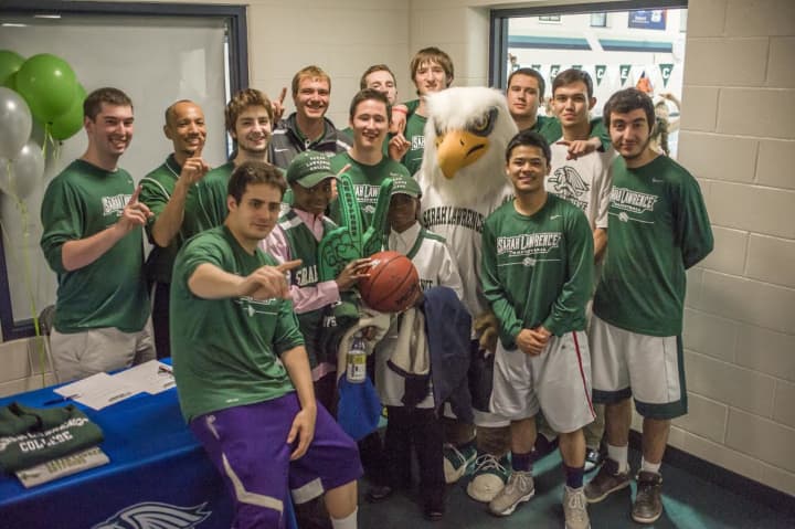 Sarah Lawrence College partners with Team IMPACT
