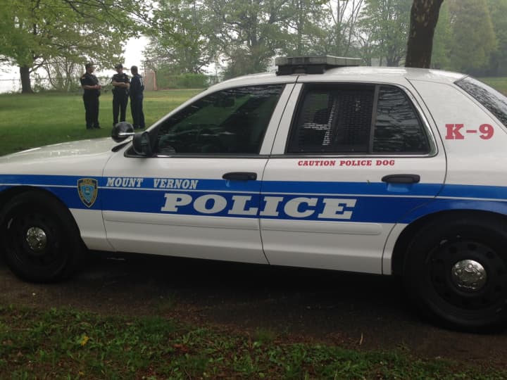 Mount Vernon police are investigating a stabbing that hospitalized a man.