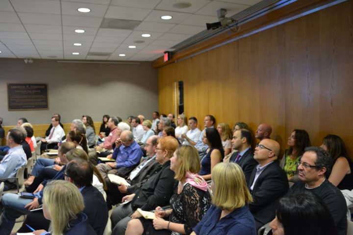 The May 20 meeting concerning Chappaqua Crossing included a large turnout.