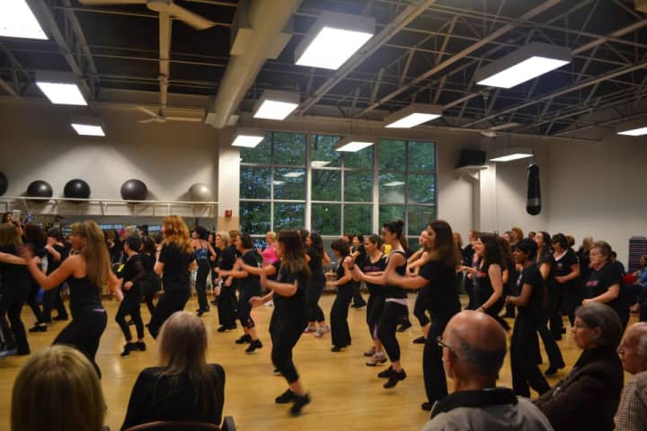 Club Fit&#x27;s So You Think You Can Choreograph fundraiser drew a crowd to its Jefferson Valley location to raise money for the National Stroke Association. 