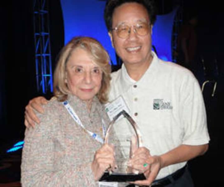 Alliance for Cancer Gene Therapy President and Co-Founder, Barbara Netter, left, with Dr. Savio L.C. Woo, founding chair of the group&#x27;s Scientific Advisory Council and professor at the Mount Sinai School of Medicine.