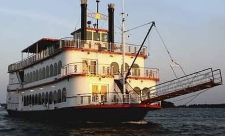 The Mamaroneck Chamber of Commerce is hosting a cruise on Long Island Sound on Thursday, July 24. 