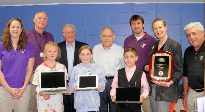 The Kiwanis Club recently provided a $6,000 grant to the Wilton Family Y to buy new equipment for its technology center. 
