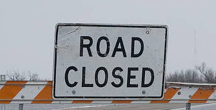 Elliott Way road repairs will cause some closures Friday.