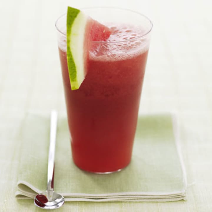 Northern Westchester Hospital provides healthy drink recipes on its website. 