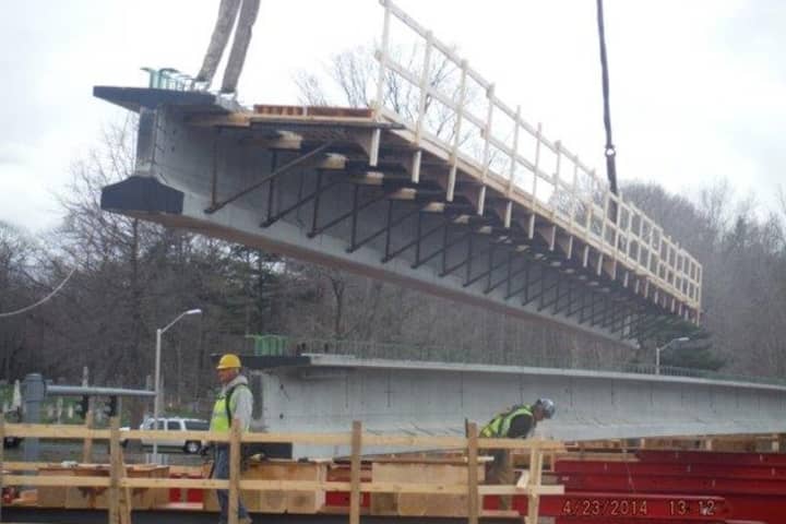Two new bridges will be put into place along I-84 in Connecticut this weekend. 