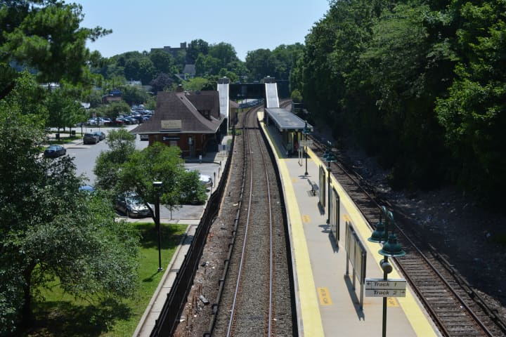 The Mount Kisco train station will have a new restaurant called Locali that features pizza and Italian cuisine, The Examiner News reports.