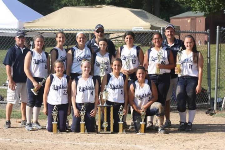 The Norwalk Riptide 16-and-under softball team captured two recent tournaments.