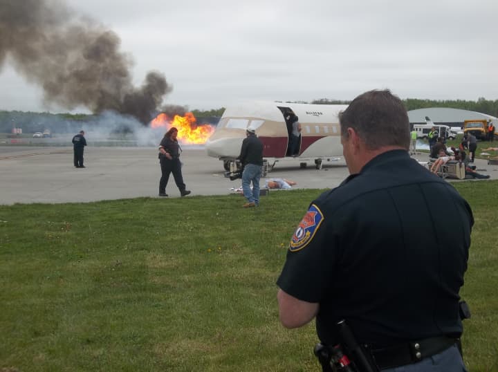 Emergency responders practiced in 2011 for the crash of an aircraft with 155 people aboard at the Westchester County Airport.