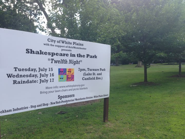 The city of White Plains announces rain location for Shakespeare in the Park. 