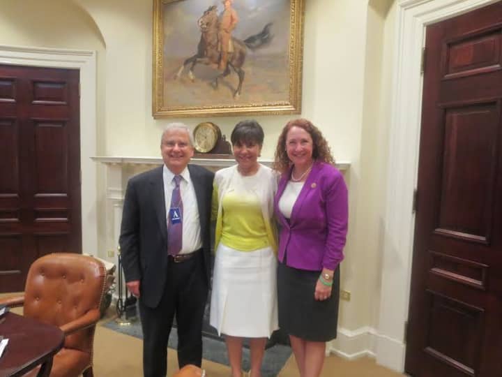 From left: Dr. Robert Bedoukian of Danbury, Commerce Secretary Penny Pritzker, and U.S. Rep. Elizabeth Esty attend a White House roundtable on exports. 

