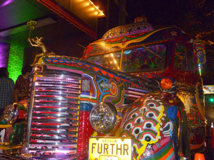 The Furthur Bus &quot;tripped&quot; into Port Chester on Tuesday, July 29, for its first East Coast stop at Garcia&#x27;s in Port Chester. 